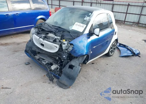 2016 Smart Fortwo Passion from USA, damaged, VIN WMEFJ5DA5GK068530